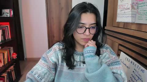 Greta online show from 05-12-26, 01:25