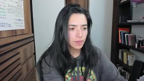 Greta online show from 08-10-26, 05:00