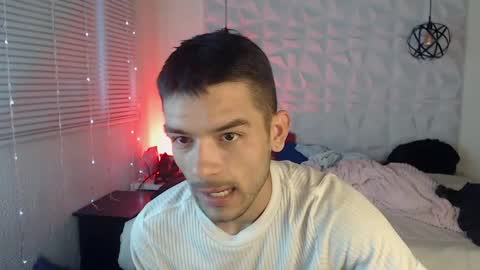 Snapshot of gretta_n_dannie chatting on 01-17-25, 06:02 Gretta n dannie online show from 01-17-25, 06:02