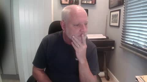 greyfox_6000 online show from 03-10-25, 11:53