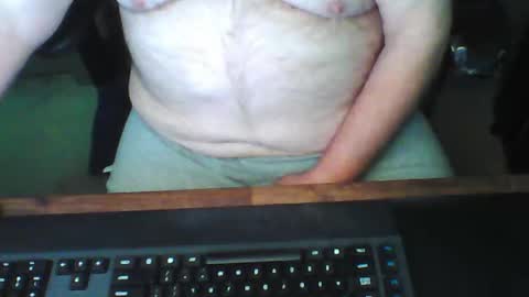 Snapshot of greyghost04 chatting on 01-18-26, 05:28 greyghost04 online show from 01-18-26, 05:28