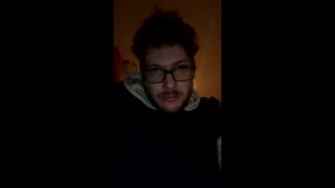 Snapshot of greyvan96 chatting on 12-31-24, 08:48 Perfectlyaveragesavage online show from 12-31-24, 08:48