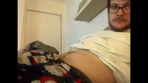 Snapshot of greyvan96 chatting on 01-25-25, 08:31 Perfectlyaveragesavage online show from 01-25-25, 08:31