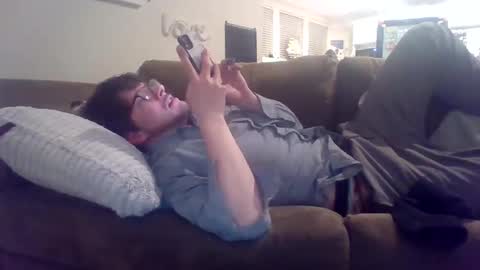 Snapshot of greyvan96 chatting on 02-16-25, 07:37 Perfectlyaveragesavage online show from 02-16-25, 07:37