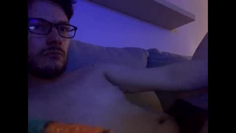 Snapshot of greyvan96 chatting on 03-11-25, 09:45 Perfectlyaveragesavage online show from 03-11-25, 09:45