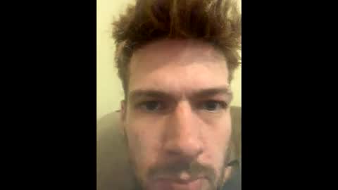 Snapshot of greyvan96 chatting on 10-28-25, 07:27 Perfectlyaveragesavage online show from 10-28-25, 07:27