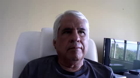 grisa01 online show from 04-01-26, 01:01