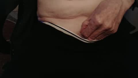 griz01 online show from 12-26-24, 02:27