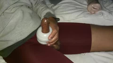 grizzlybone online show from 11-08-25, 11:43