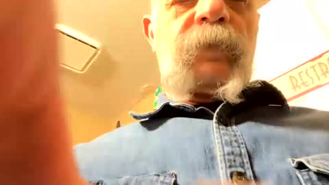 Snapshot of grn_stud chatting on 01-30-25, 02:25 Hard Cock. I cum fast wife might catch me online show from 01-30-25, 02:25