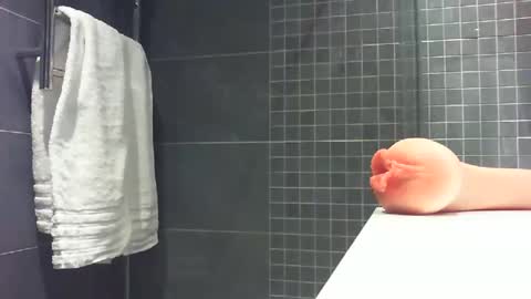 Snapshot of grosseeichel chatting on 01-12-26, 07:08 GrosseEichel online show from 01-12-26, 07:08