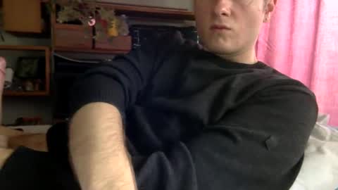 gruendamien online show from 11-03-25, 01:34