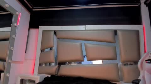 grupojade online show from 11-29-25, 07:11