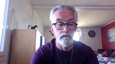 Grybear online show from 04-24-26, 01:57