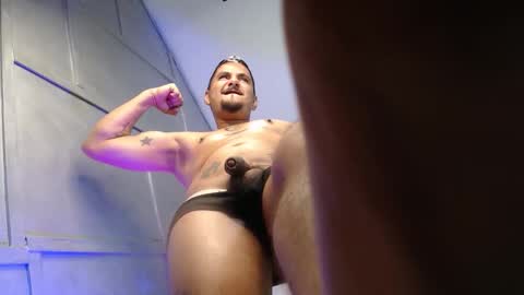 Snapshot of gsus_patrick chatting on 10-13-25, 12:43 GSUS PATRCIK online show from 10-13-25, 12:43