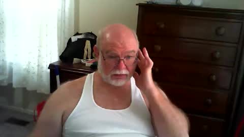 Gary online show from 05-27-26, 01:19
