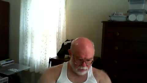 Gary online show from 06-15-26, 01:02