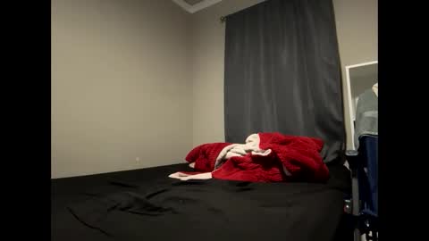 Snapshot of gtrap233 chatting on 10-19-25, 03:40 gtrap233 online show from 10-19-25, 03:40