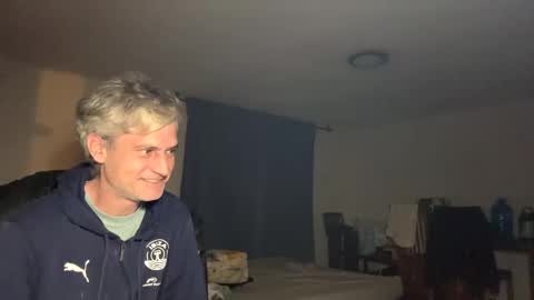 guardiannif_ online show from 02-20-25, 01:03