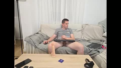 GuBigHot online show from 06-07-26, 08:56