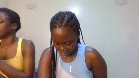 gud_lunah1 online show from 06-19-26, 07:12