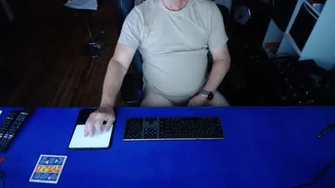 Snapshot of guesswhatigot2 chatting on 01-30-25, 10:29 guesswhatigot2 online show from 01-30-25, 10:29