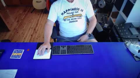 Snapshot of guesswhatigot2 chatting on 03-06-25, 07:47 guesswhatigot2 online show from 03-06-25, 07:47