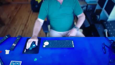 Snapshot of guesswhatigot2 chatting on 01-13-26, 05:24 guesswhatigot2 online show from 01-13-26, 05:24