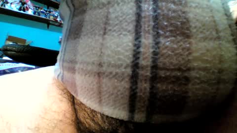 Snapshot of guilloec chatting on 07-25-26, 06:00 guilloec online show from 07-25-26, 06:00