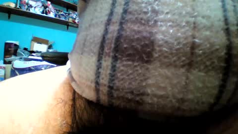 Snapshot of guilloec chatting on 07-28-26, 05:03 guilloec online show from 07-28-26, 05:03