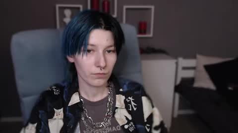 Snapshot of guitarandangell chatting on 05-19-26, 01:56 guitarandangell online show from 05-19-26, 01:56