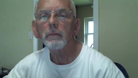 Snapshot of gulfcoast1952 chatting on 12-07-24, 09:11 Roy online show from 12-07-24, 09:11