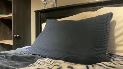 Snapshot of gumbywanna chatting on 11-12-25, 06:58 gumbywanna online show from 11-12-25, 06:58