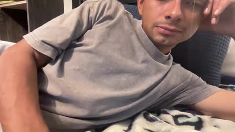 Snapshot of gumbywanna chatting on 11-14-25, 02:21 gumbywanna online show from 11-14-25, 02:21