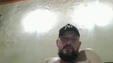 gustavo1350 online show from 11-02-25, 12:24