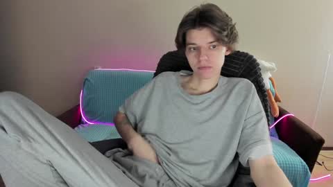 Snapshot of guy_liam1 chatting on 02-02-25, 08:57 guy_liam1 online show from 02-02-25, 08:57