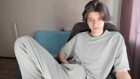 Snapshot of guy_liam1 chatting on 03-07-25, 02:12 guy_liam1 online show from 03-07-25, 02:12