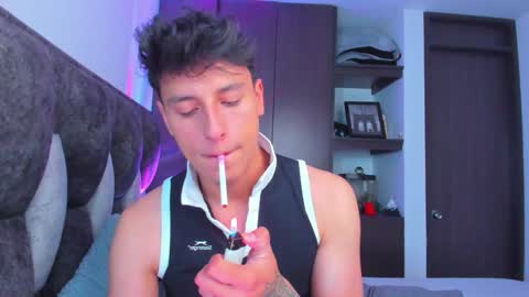 Snapshot of guy_twinks chatting on 02-01-25, 10:34 Gabriel online show from 02-01-25, 10:34