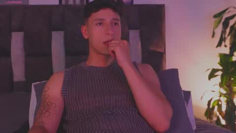 Gabriel online show from 03-29-26, 06:13