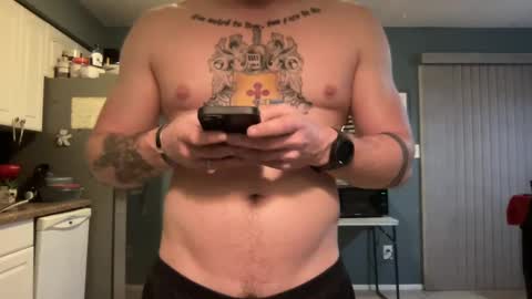 Snapshot of guyduder chatting on 12-21-24, 02:19 guyduder online show from 12-21-24, 02:19