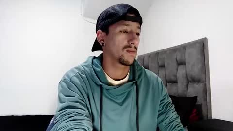 karim online show from 02-24-25, 07:44