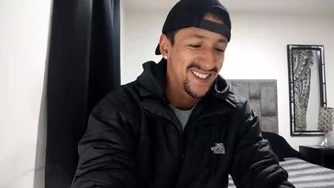 Snapshot of guykarim chatting on 02-27-26, 09:42 karim online show from 02-27-26, 09:42