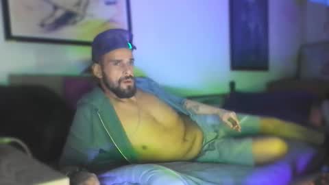 Snapshot of guyst_049 chatting on 03-13-26, 12:01 GuyST049 online show from 03-13-26, 12:01