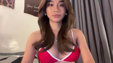 Snapshot of gwapangahas chatting on 02-09-26, 04:49 Alexa online show from 02-09-26, 04:49