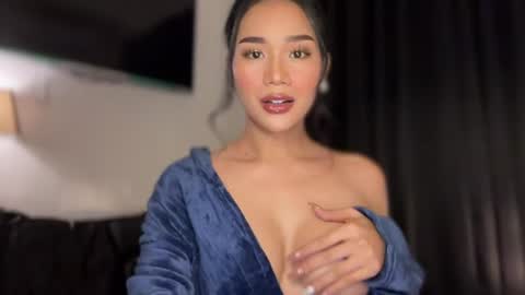 Snapshot of gwapangahas chatting on 06-19-26, 05:45 Alexa online show from 06-19-26, 05:45