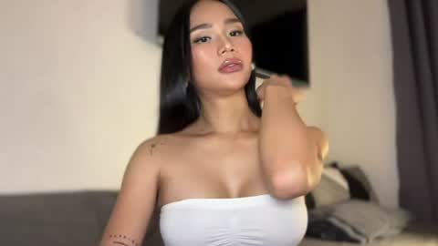 Snapshot of gwapangahas chatting on 07-17-26, 11:20 Alexa online show from 07-17-26, 11:20