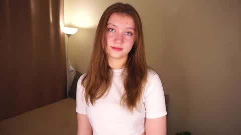 Molly online show from 05-06-26, 04:30