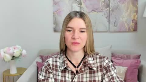 gwensmitt online show from 06-19-26, 10:02