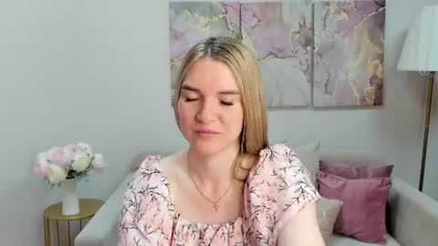 gwensmitt online show from 07-08-26, 10:03