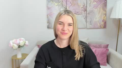 gwensmitt online show from 07-12-26, 08:44